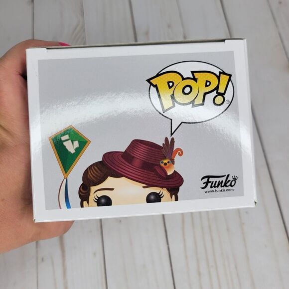 Funko Pop Mary Poppins 468 Collectible Bobblehead - Picture 3 of 6
